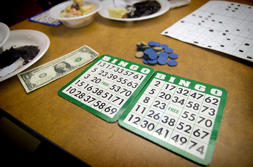 Top Side Games While Playing Bingo