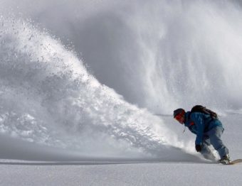 Mistakes to Avoid When Learning to Snowboard for the First Time