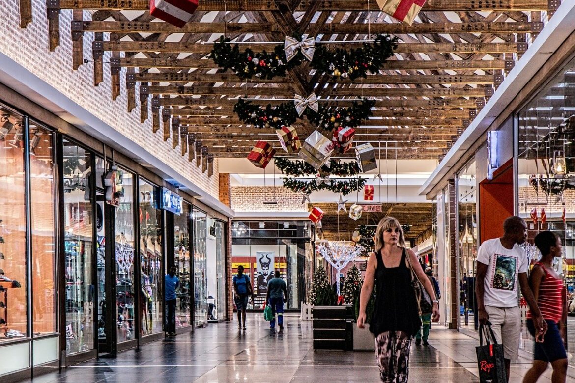 Top Five Shopping Centres in the UK